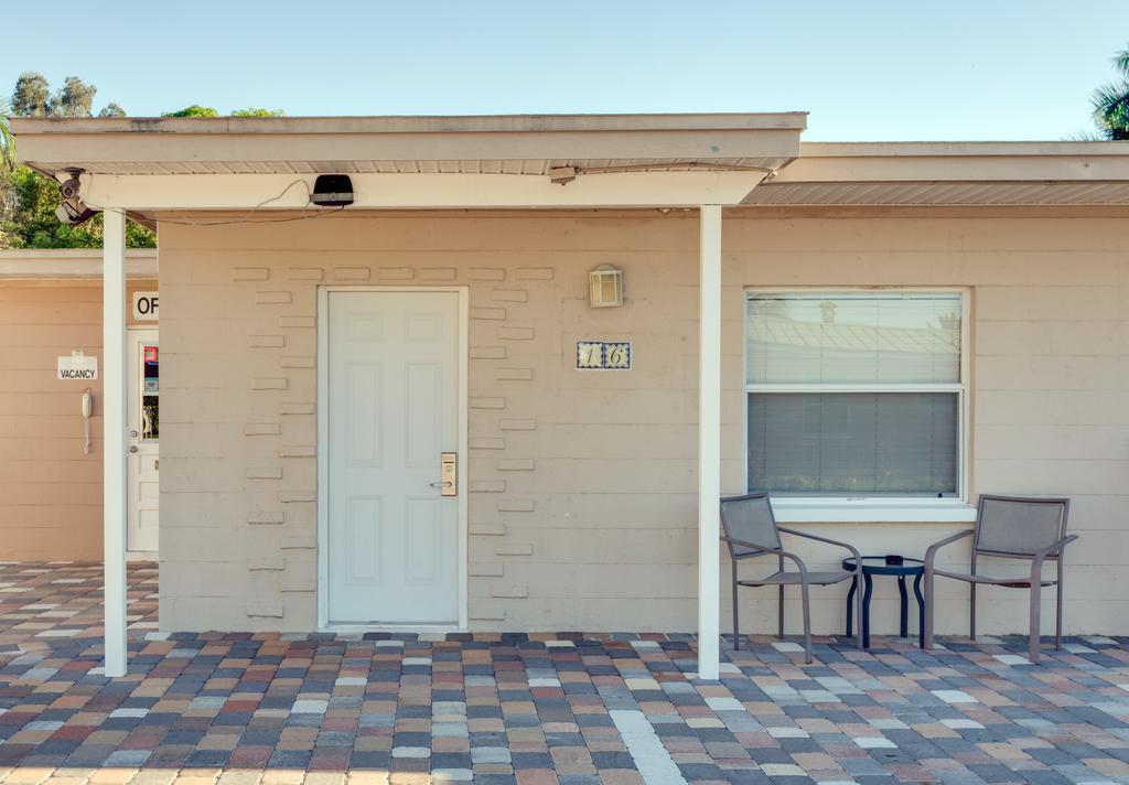 Fountain Cottages Inn Fort Myers Exterior photo