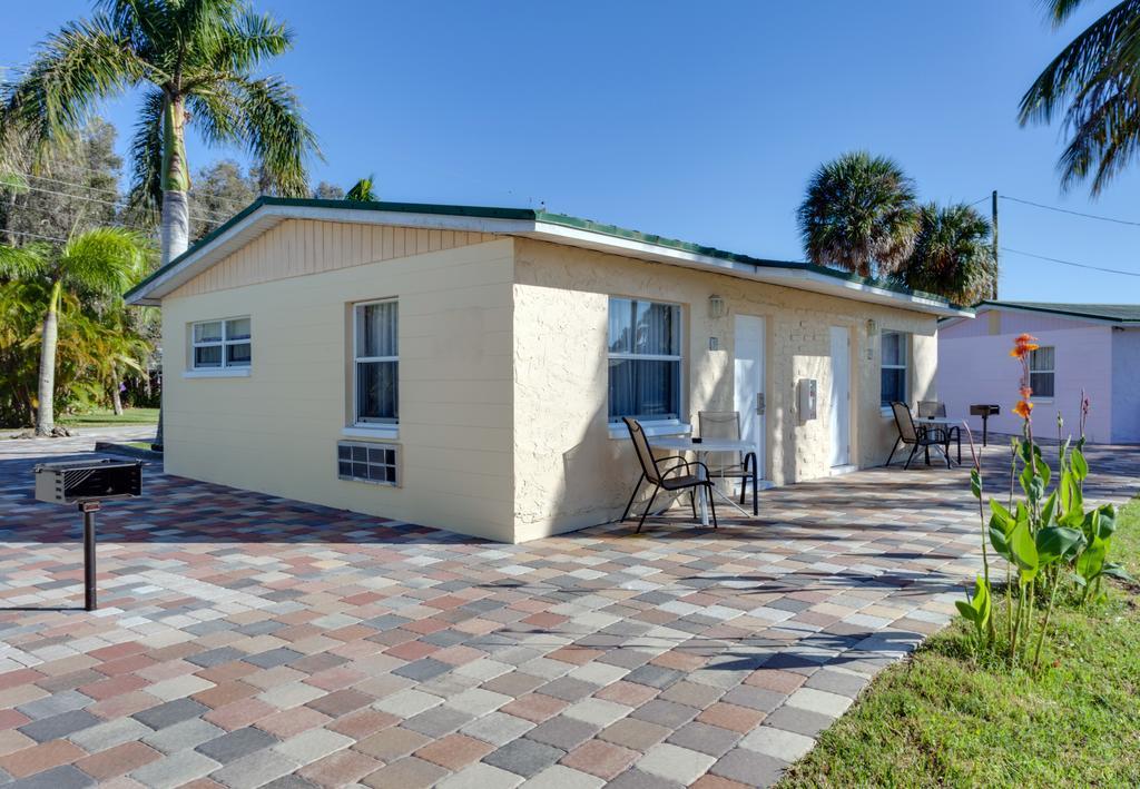 Fountain Cottages Inn Fort Myers Exterior photo